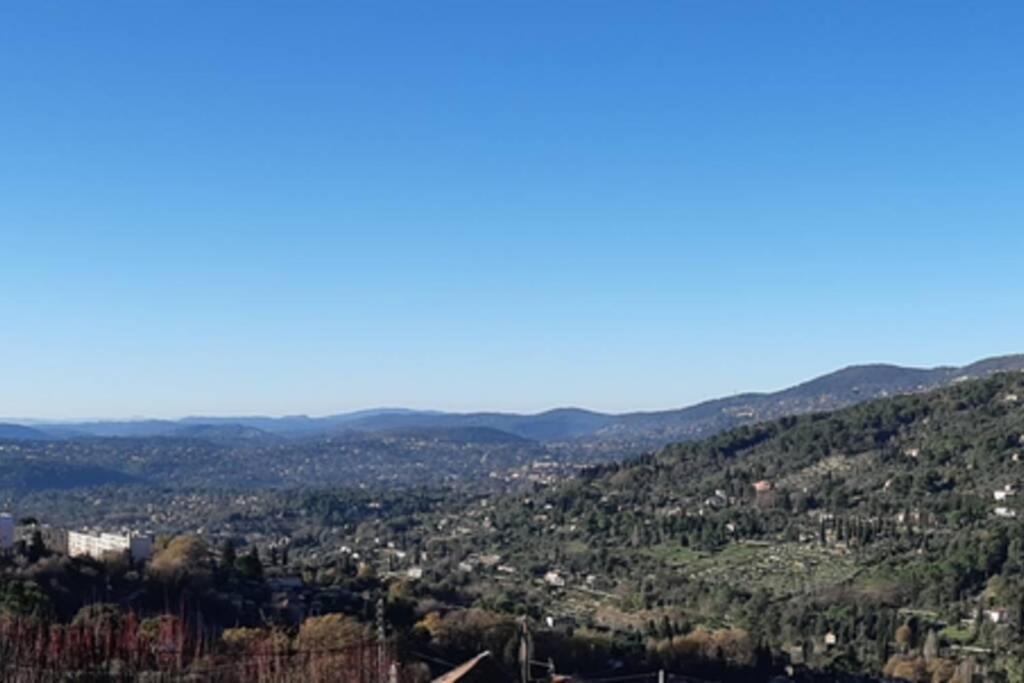 Appartement Spacieux Et Chaleureux A Grasse Exterior foto